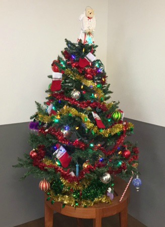 Photo of Hale Kuhao Christmas-tree